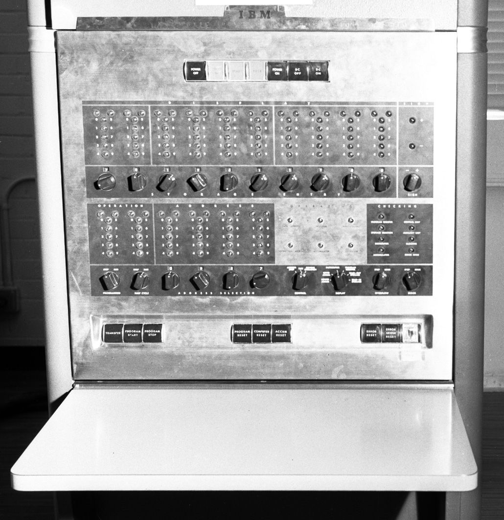 IBM 650 "electronic brain" at UA